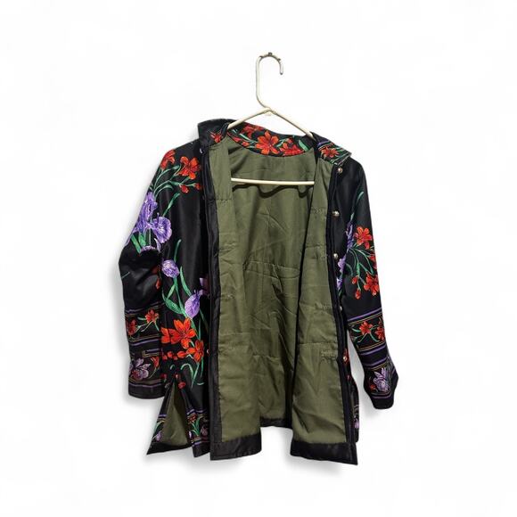 Kashmir India Floral Type Black Jacket Top Button Up Front Size Meduim - Picture 3 of 5